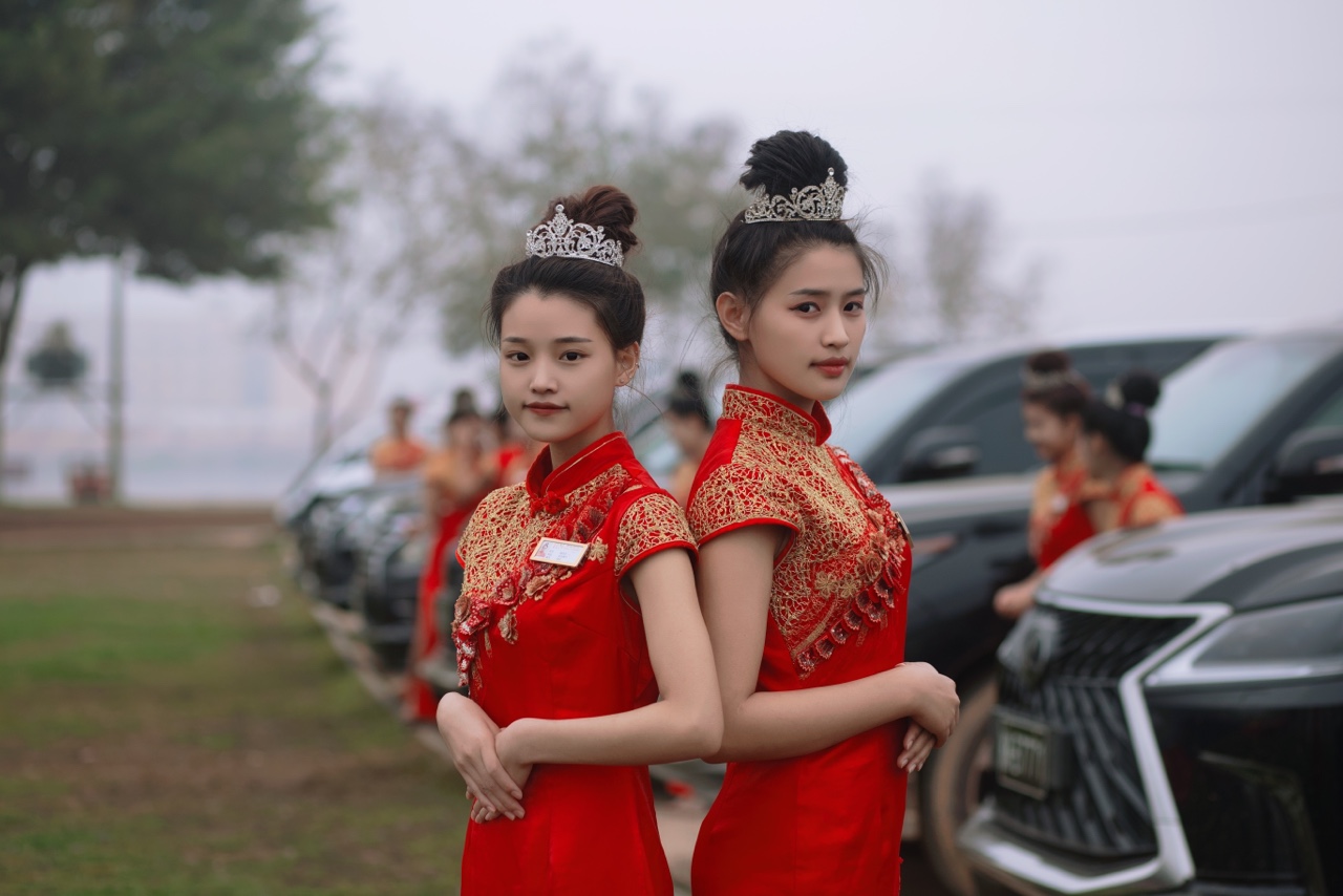 关于华纳公司还在老街开吗倒闭了吗？一秒懂